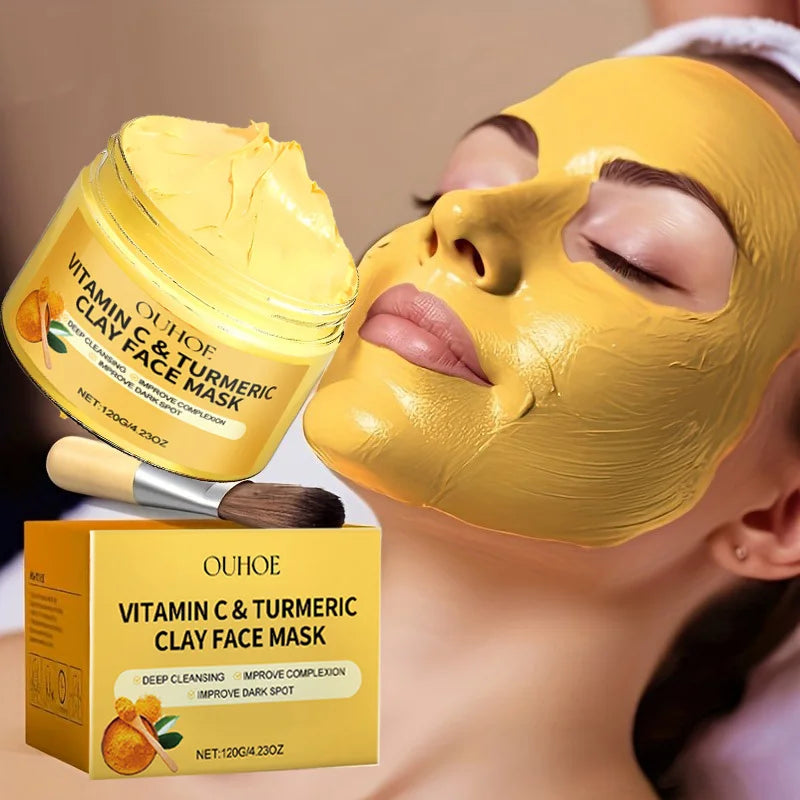 Masque à l'argile au curcuma et à la vitamine C